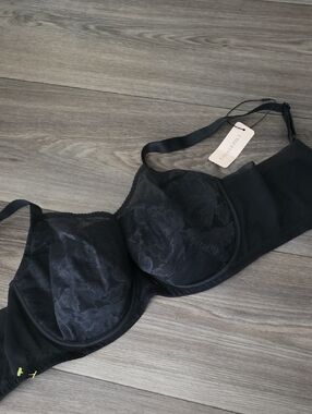Lingerie Label Black Lace Underwire Bra - Supportive Everyday Style